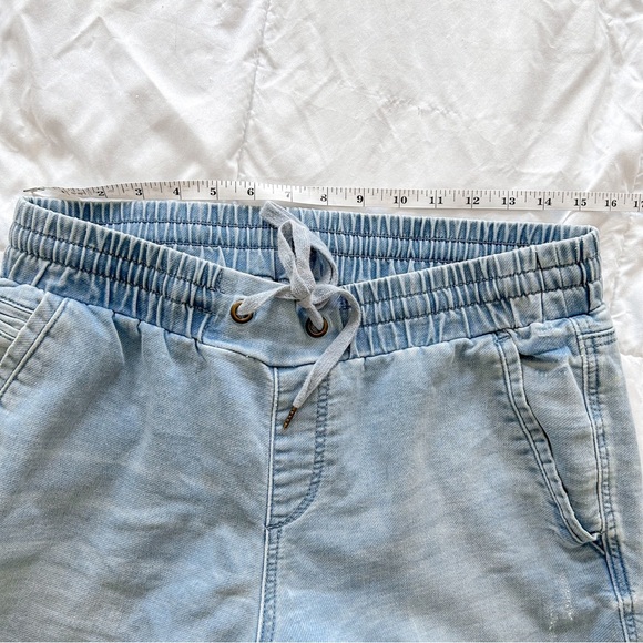 New York and Company Distressed Drawstring Denim Jogger Pants - Picture 4 of 7